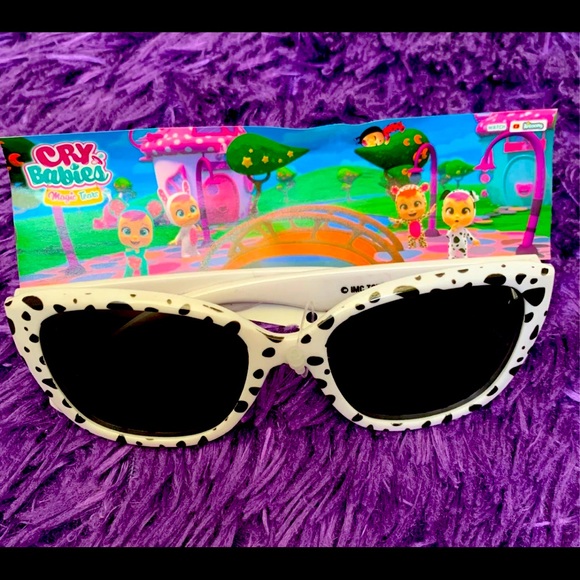 Cry Babies Magic Tears - Picture 1 of 2